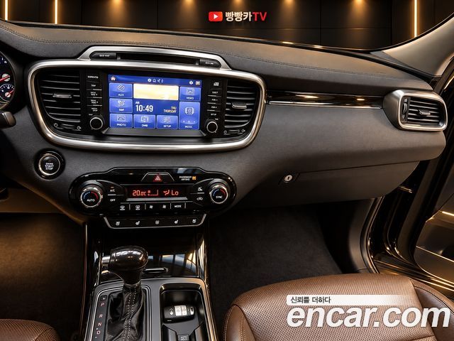 Kia Sorento Diesel 2.0 2WD Noblesse Special 2017 — фото 19