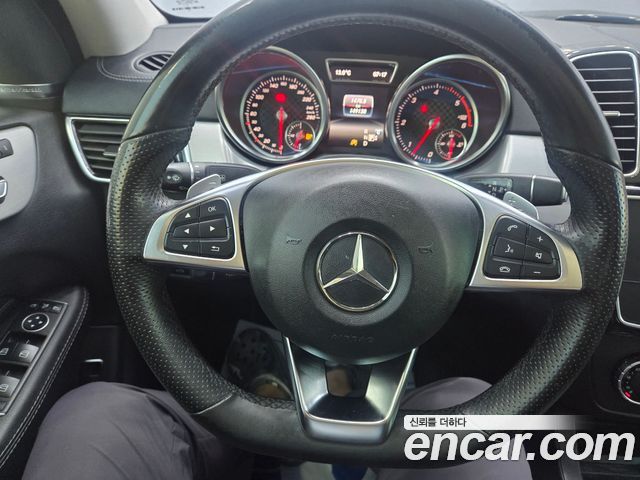 Mercedes-Benz GLE-Class (W166) GLE350 d 4MATIC Coupe 2017 — фото 14