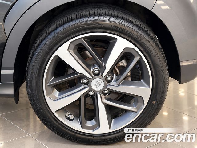 Hyundai Kona 1.6 Turbo 2WD Premium 2019 — фото 5