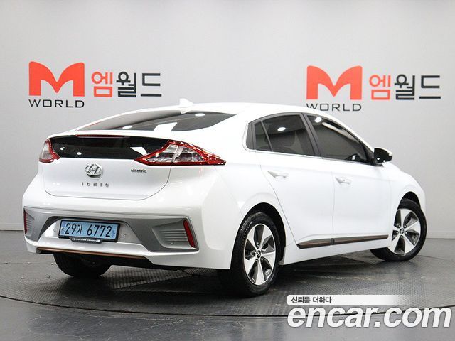 Hyundai Ioniq Electric Q 2018 — фото 3