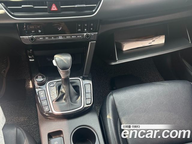 Kia Seltos Gasoline 1.6 Turbo 2WD Prestige 2023 — фото 9