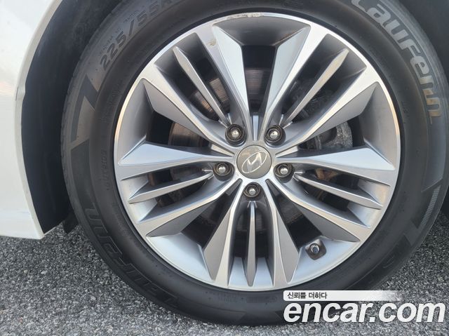 Hyundai Grandeur (HG) HG220 Diesel Modern 2016 — фото 5