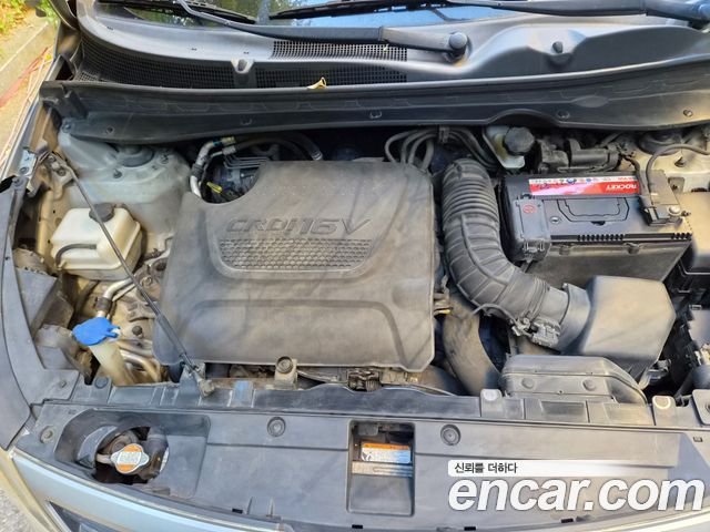 Kia Sportage R Diesel 2WD TLX Deluxe 2012 — фото 6