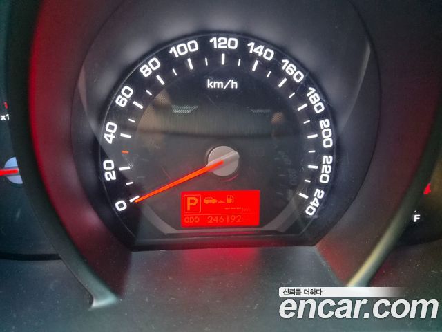 Kia Sportage R Diesel 2WD TLX Deluxe 2012 — фото 8