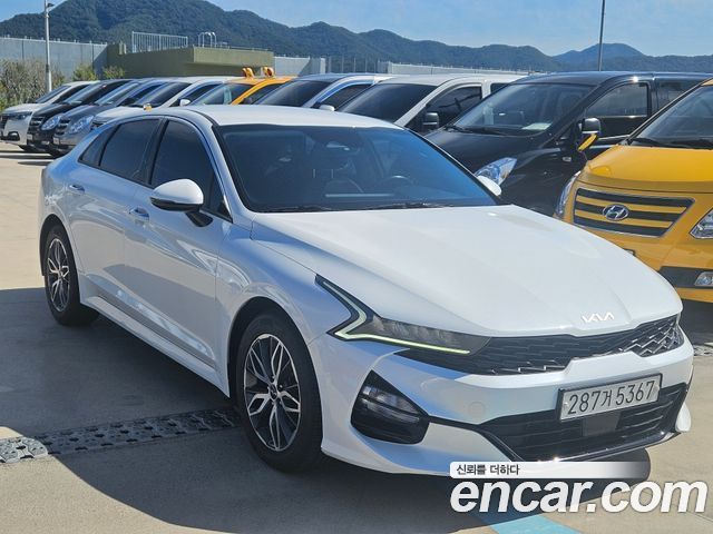 Kia K5 (III) 2.0 Trendy 2023 — фото 3