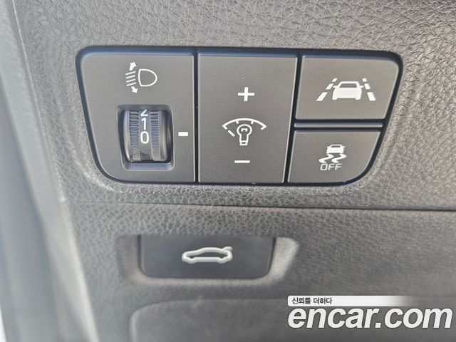 Kia K5 (III) 2.0 Trendy 2023 — фото 8