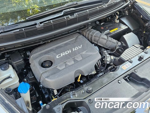 Kia Carens 1.7 VGT Noblesse 2014 — фото 22