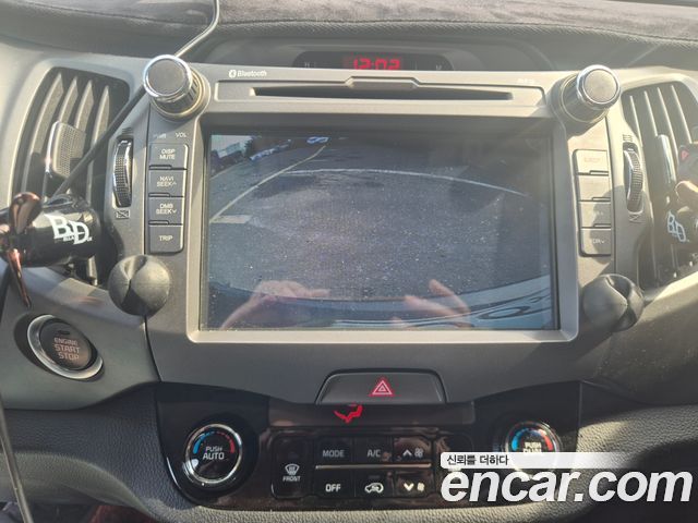 Kia Sportage R Diesel 2WD Prestige 2014 — фото 12