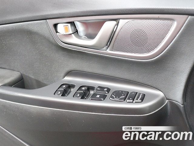 Hyundai Kona Electric Premium 2019 — фото 20
