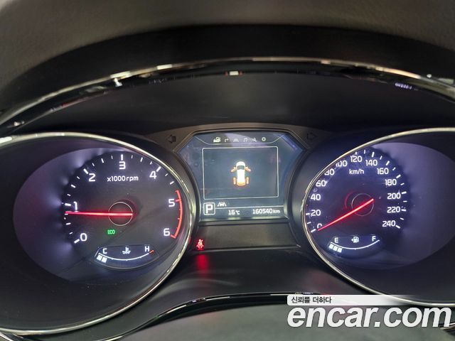 Kia Carnival 9-seater Noblesse 2016 — фото 15