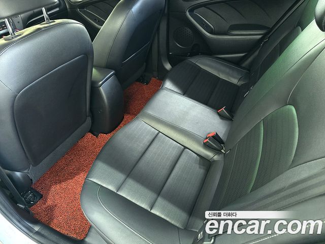 Kia K3 Trendy 2017 — фото 18