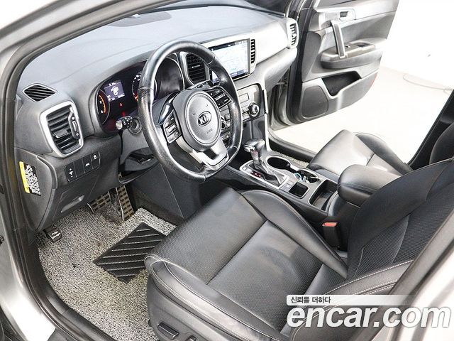 Kia Sportage The Bold Diesel 2.0 2WD Prestige 2020 — фото 10