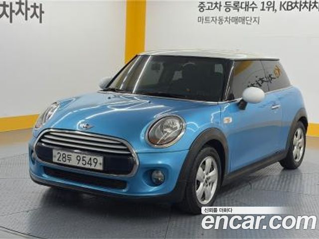 MINI Cooper D Standard 3rd 2015 — фото 1
