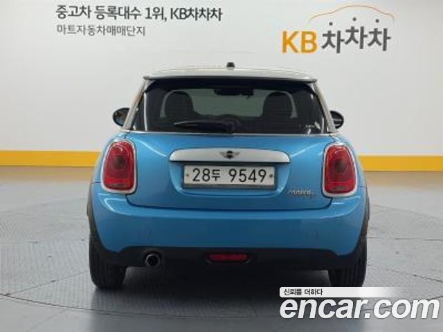 MINI Cooper D Standard 3rd 2015 — фото 4