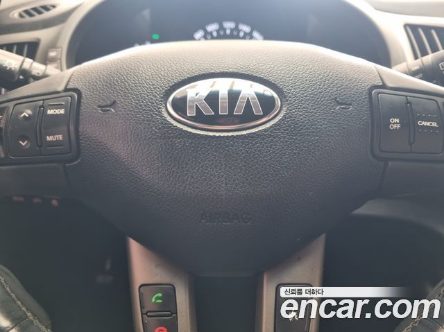 Kia Sportage R Diesel 2WD Trendy 2014 — фото 16