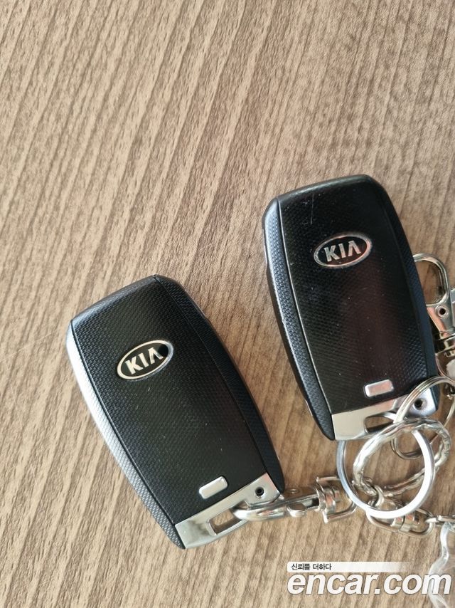 Kia Sportage R Diesel 2WD Trendy 2014 — фото 21