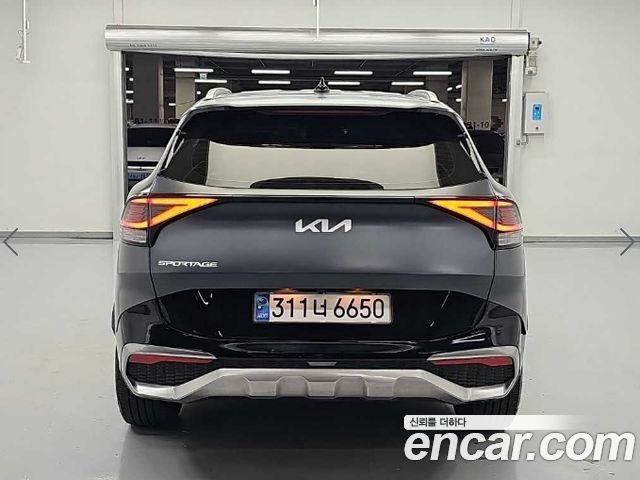 Kia Sportage (V) Diesel 2.0 2WD Nobleless 2023 — фото 3