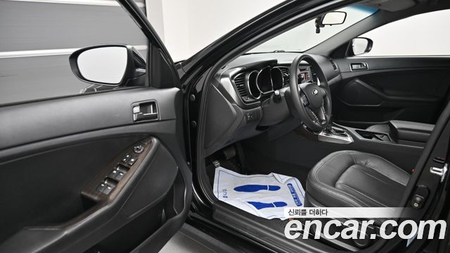 Kia K5 LPI Deluxe 2013 — фото 15
