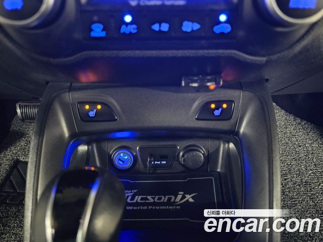 Hyundai Tucson ix Diesel(e-VGT) 2WD Smart special 2014 — фото 21