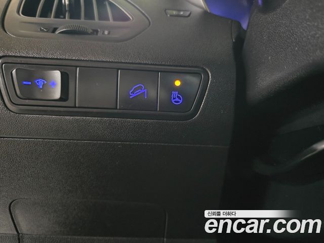 Hyundai Tucson ix Diesel(e-VGT) 2WD Smart special 2014 — фото 22