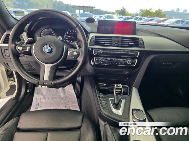 BMW 4 Series (F32) 430i M Sport Coupe 2018 — фото 9