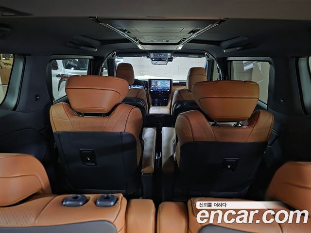 Toyota Alphard (IV) 2.5 HEV Executive AWD 2025 — фото 7