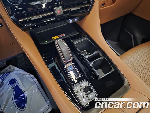 Toyota Alphard (IV) 2.5 HEV Executive AWD 2025 — фото 22