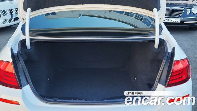 BMW 5 Series (F10) 520d 2012 — фото 24