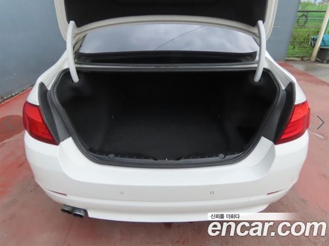 BMW 5 Series (F10) 528i xDrive 2013 — фото 5