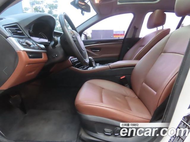 BMW 5 Series (F10) 528i xDrive 2013 — фото 19