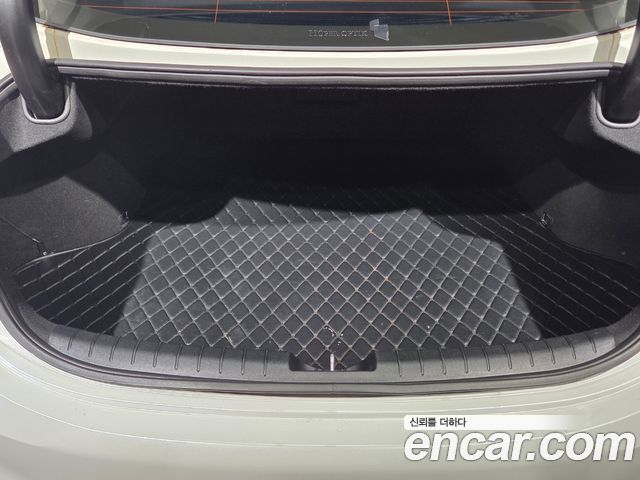 Hyundai Grandeur (IG) 2.4 Premium 2019 — фото 7
