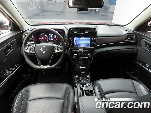 KG Mobility (SsangYong) Very New Tivoli Gasoline 1.5 2WD V1 2021 — фото 8