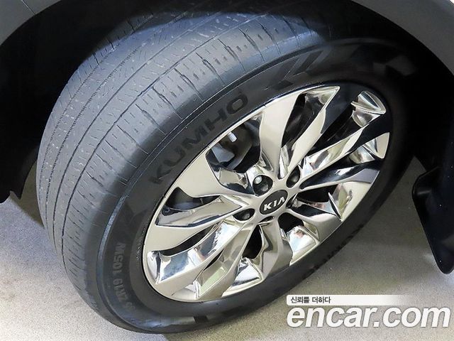 Kia Sorento Diesel 2.0 2WD Prestige 2018 — фото 24