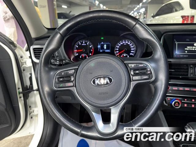 Kia K5 (II) 2.0 MX Noblesse 2016 — фото 8