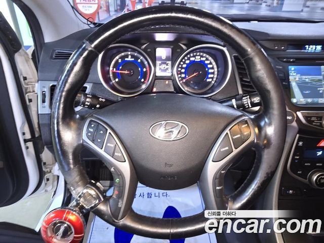 Hyundai Avante 1.6 VGT Modern Standard 2014 — фото 9