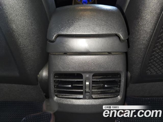 Hyundai Avante 1.6 VGT Modern Standard 2014 — фото 15