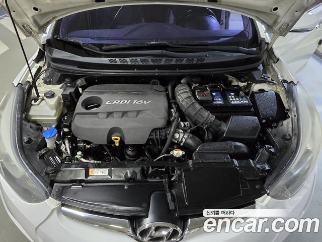 Hyundai Avante 1.6 VGT Modern Standard 2014 — фото 23