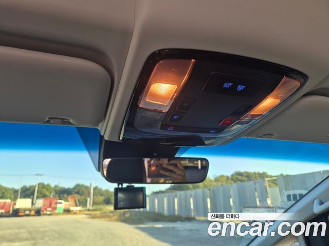 Hyundai Staria L3.5 Cargo 5-Seater Modern 2025 — фото 18