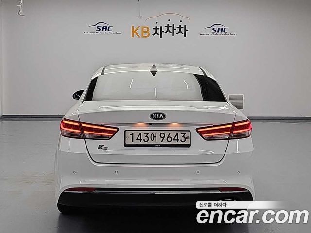 Kia K5 (II) 2.0 MX Style Edition 2018 — фото 3