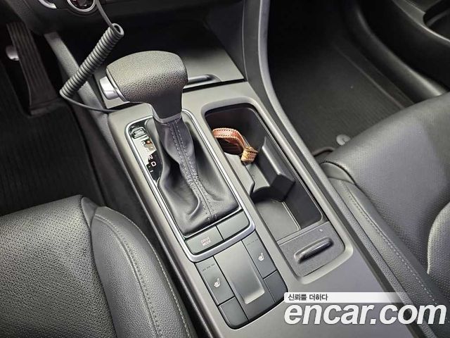 Kia K5 (II) 2.0 MX Style Edition 2018 — фото 8