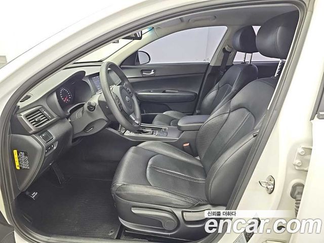 Kia K5 (II) 2.0 MX Style Edition 2018 — фото 15