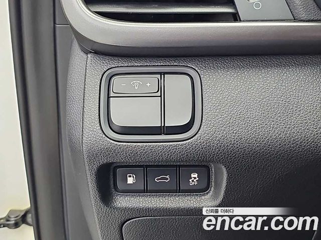Kia K5 (II) 2.0 MX Style Edition 2018 — фото 21
