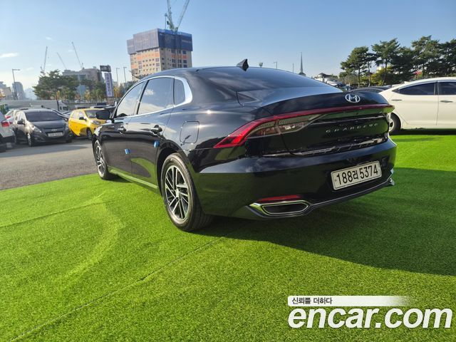 Hyundai Grandeur (IG) 2.5 Premium 2021 — фото 4