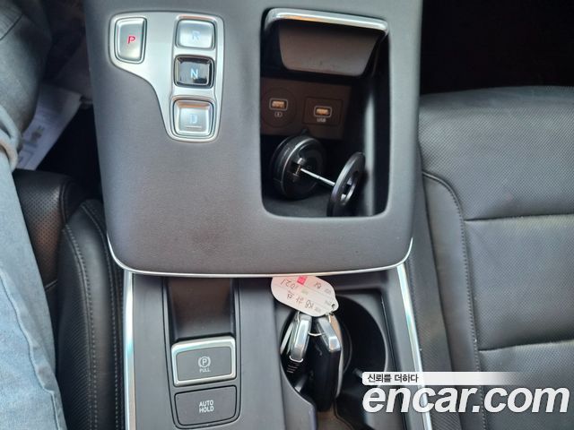 Hyundai Grandeur (IG) 2.5 Premium 2021 — фото 17