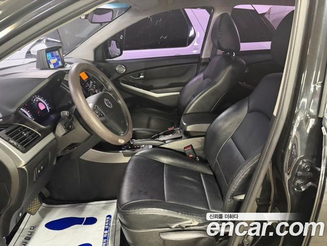 KG Mobility (SsangYong) Korando C 2.0 CVT 4WD Deluxe 2014 — фото 6