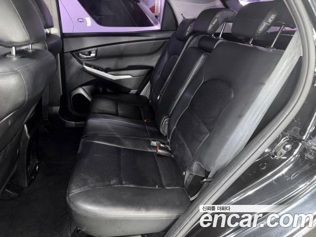 KG Mobility (SsangYong) Korando C 2.0 CVT 4WD Deluxe 2014 — фото 7