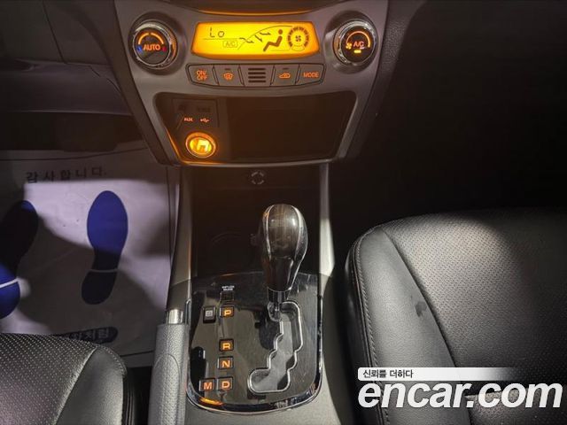 KG Mobility (SsangYong) Korando C 2.0 CVT 4WD Deluxe 2014 — фото 16
