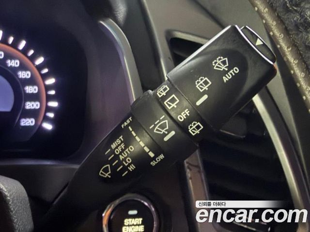 KG Mobility (SsangYong) Korando C 2.0 CVT 4WD Deluxe 2014 — фото 18