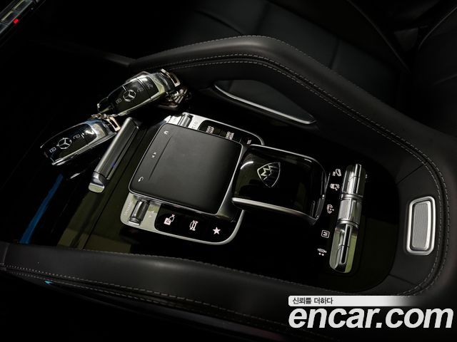 Mercedes-Benz GLS-Class (X167) Maybach GLS600 4MATIC 2022 — фото 19