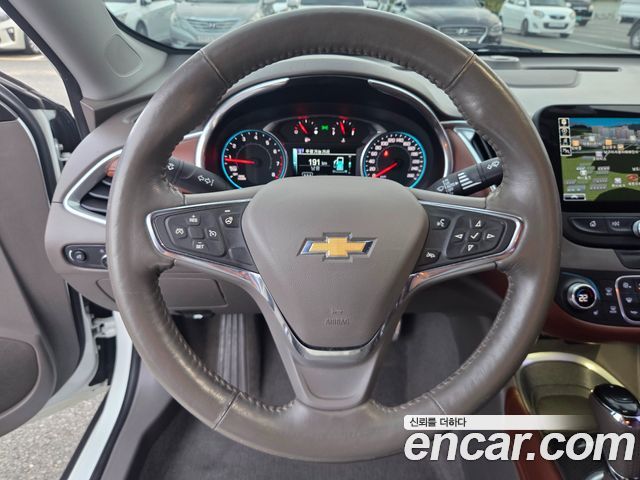 Chevrolet Malibu 1.5 Turbo LT Deluxe 2017 — фото 10